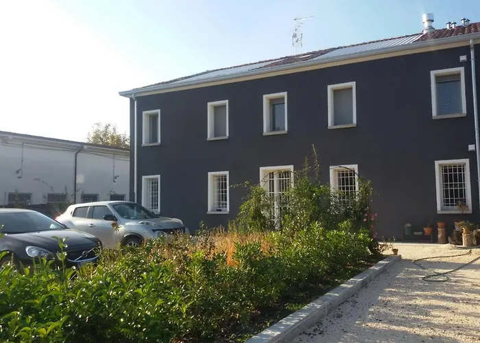 Zucchero sui Baffi- Food Lovers B&B Mantova